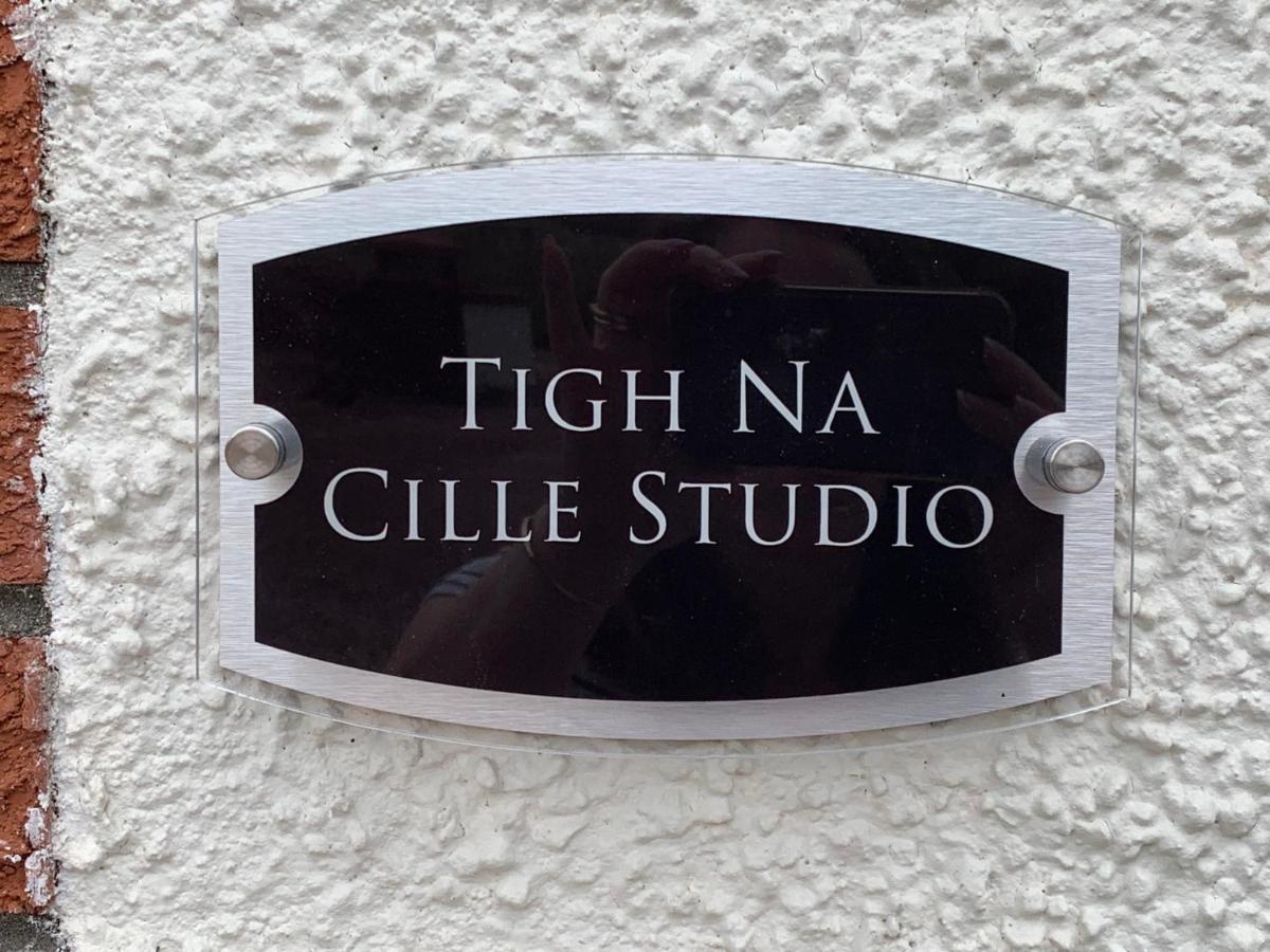 Tigh Na Cille Studio, Тинилт Екстериор снимка